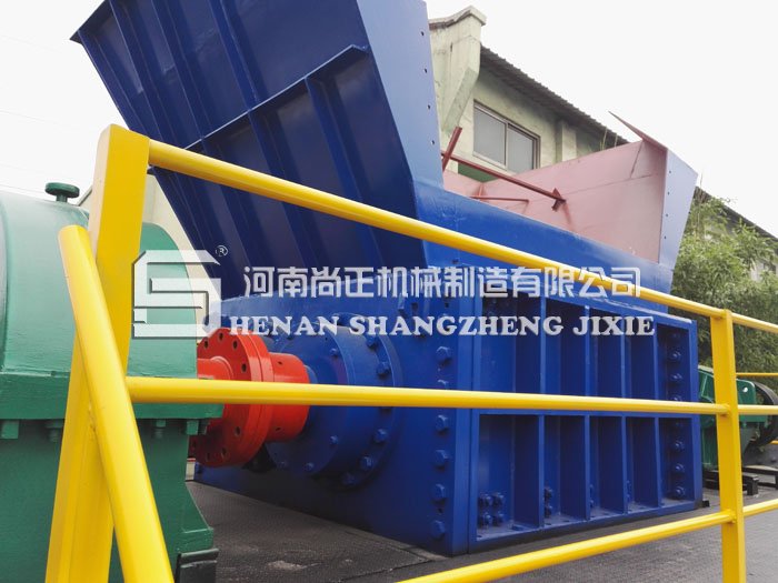 多功能金屬破碎機